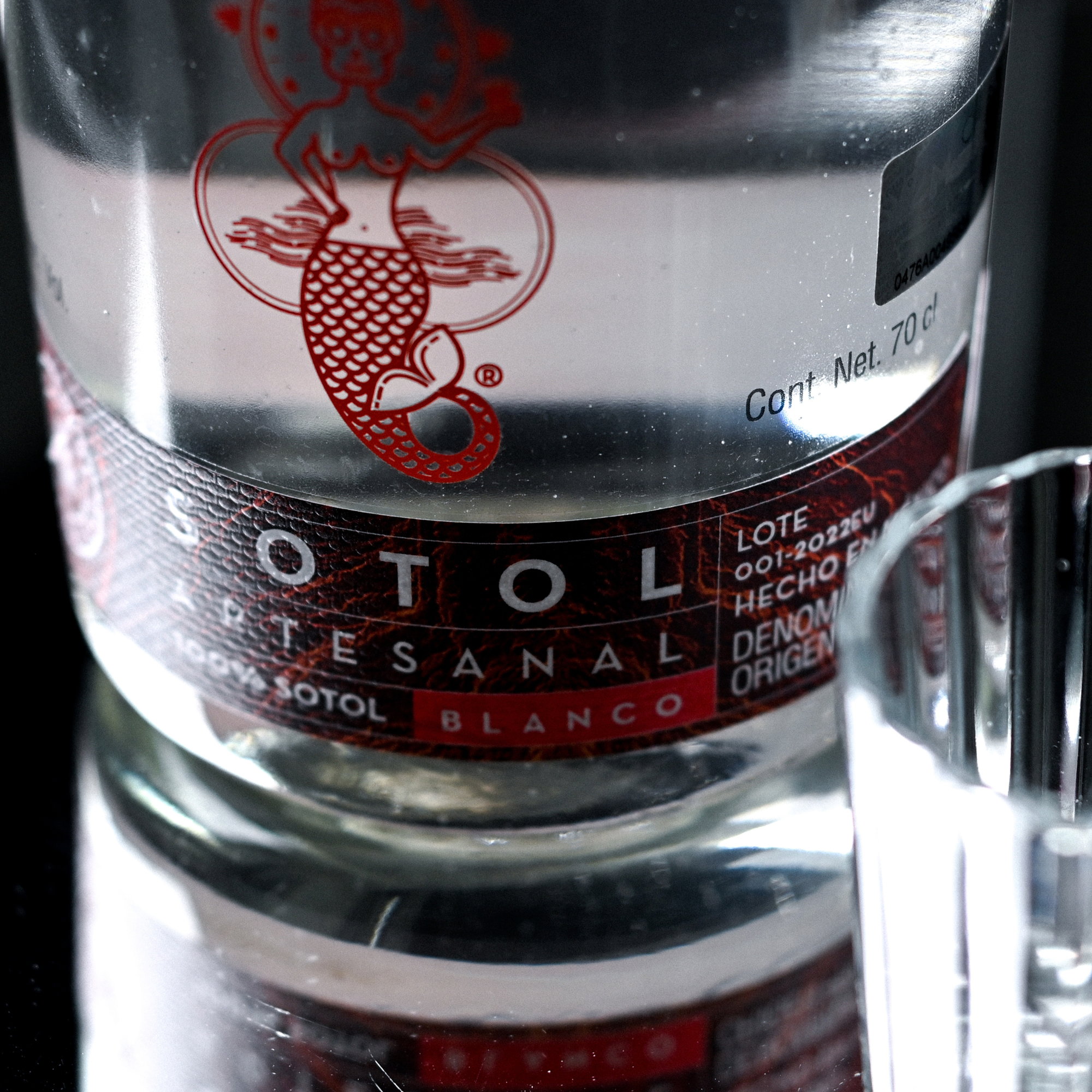 La Escondida Sotol Blanco