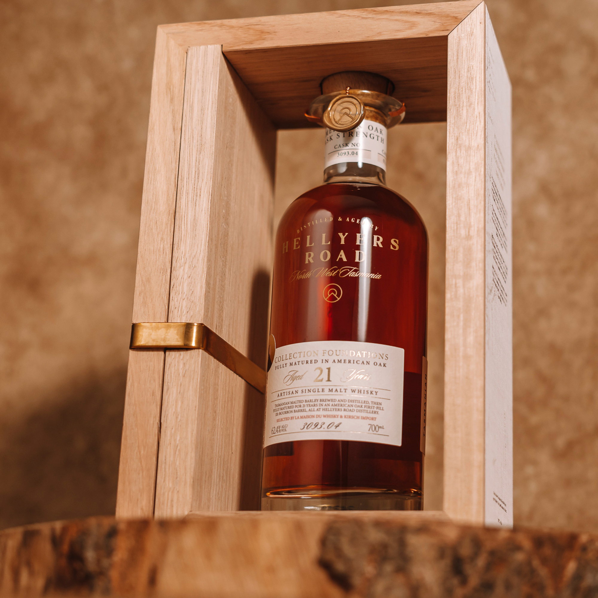 Hellyers Road - 21 y.o. - American Oak Bourbon Barrel #3093.04 - Collection Foundations