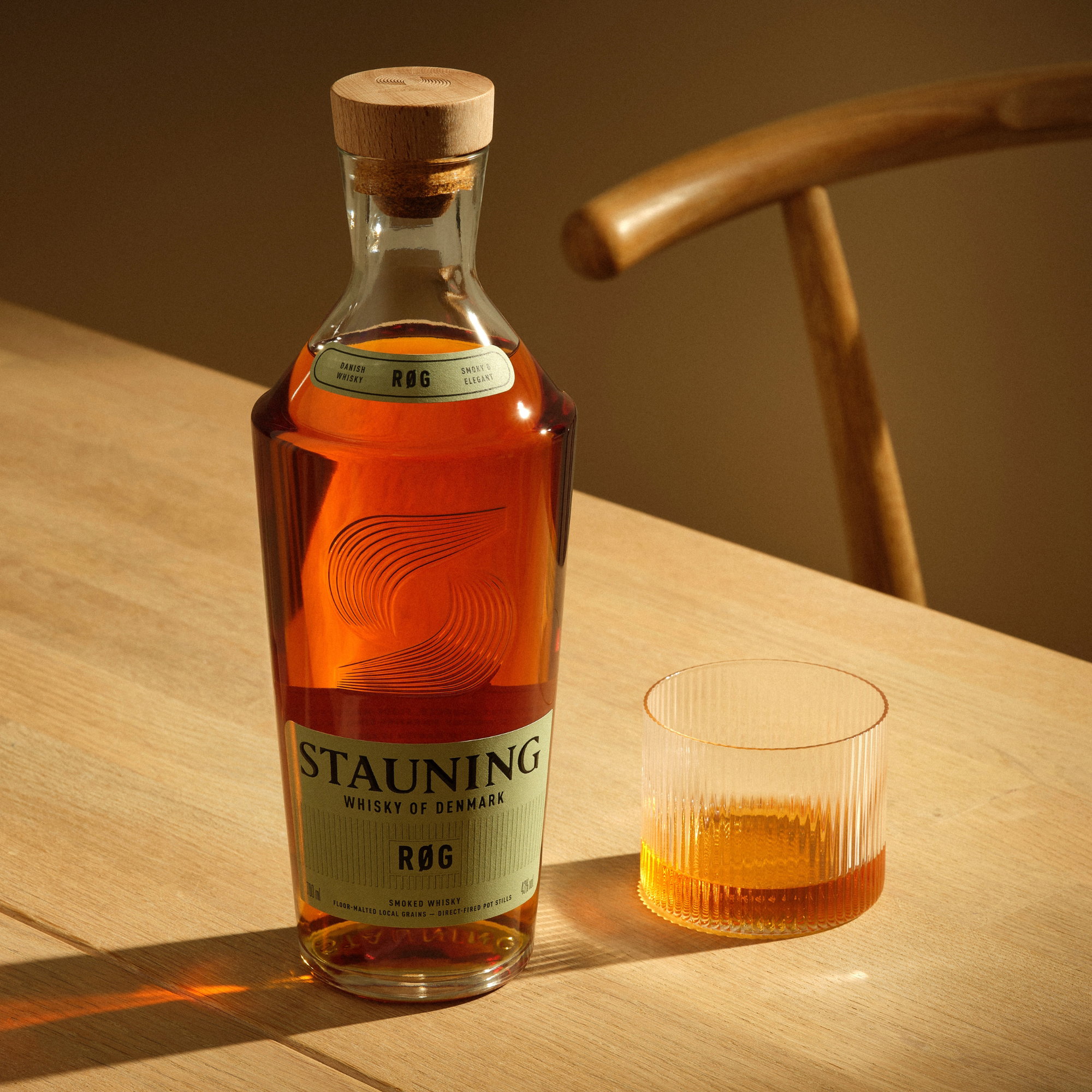 Stauning RØG Rög - Smoked Double Malt Danish Whisky