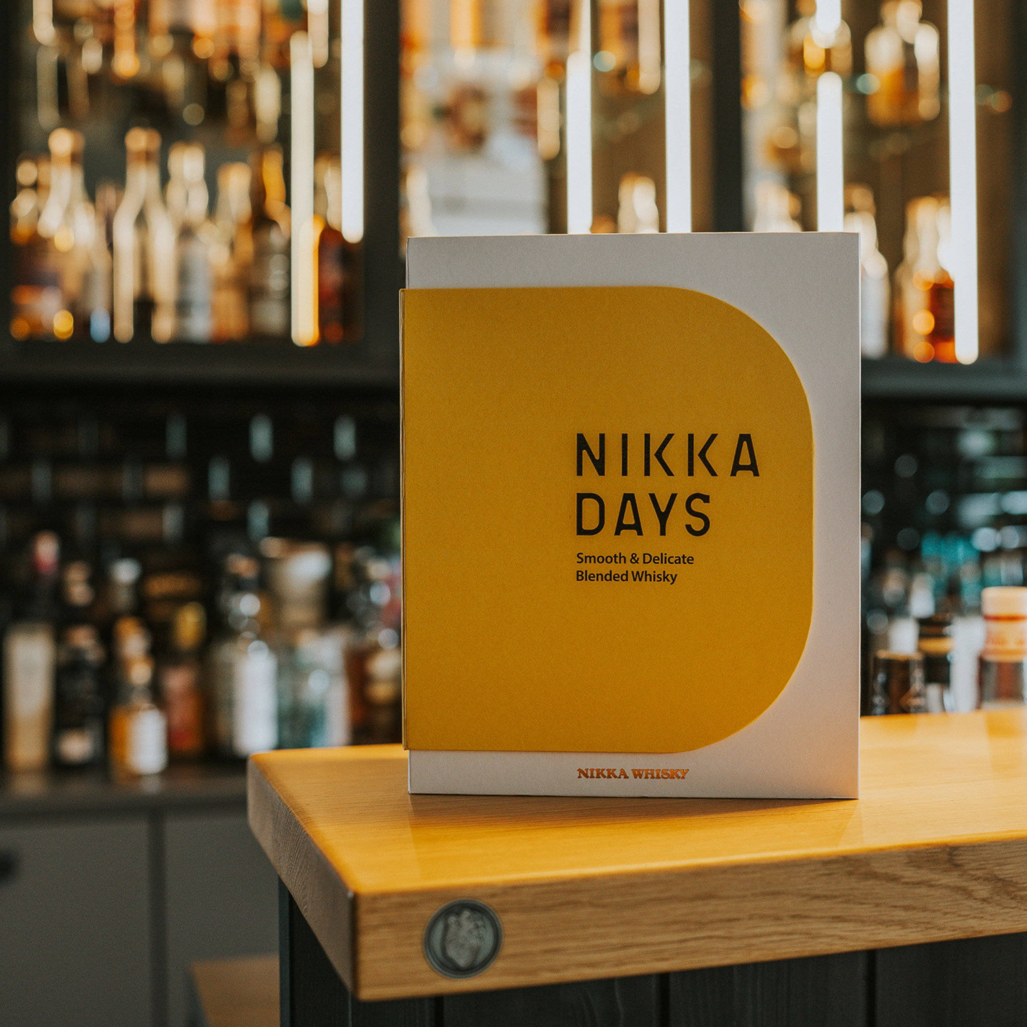 Nikka Days mit Glas GP