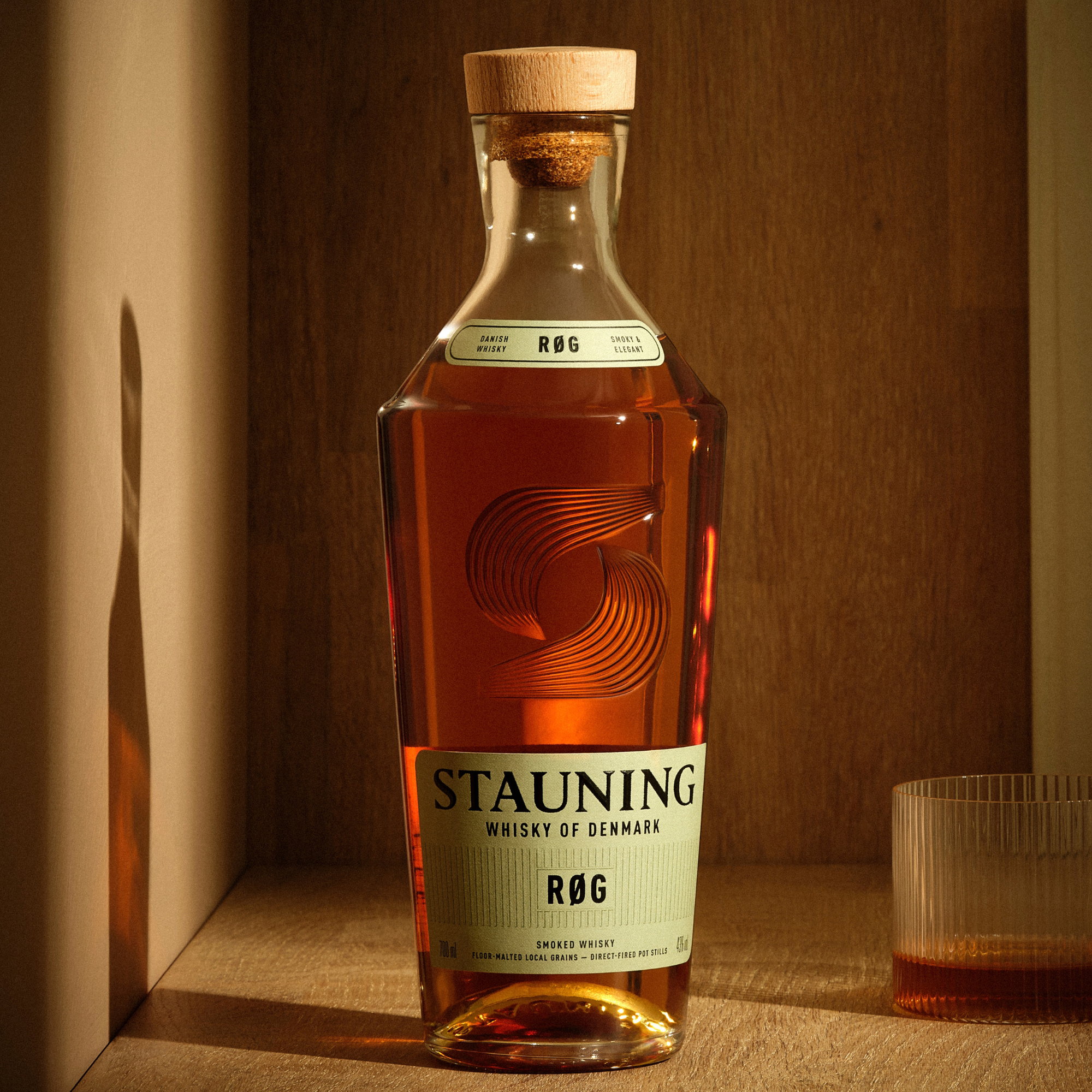Stauning RØG Rög - Smoked Double Malt Danish Whisky